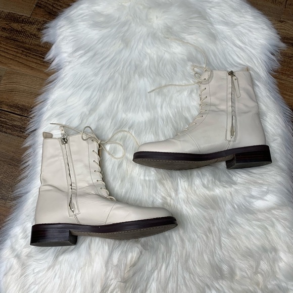 Sam Edelman Nellyn Lace Up Boots - Picture 3 of 8